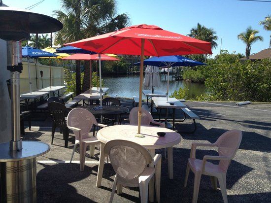 Bayside Sports Bar and Grille